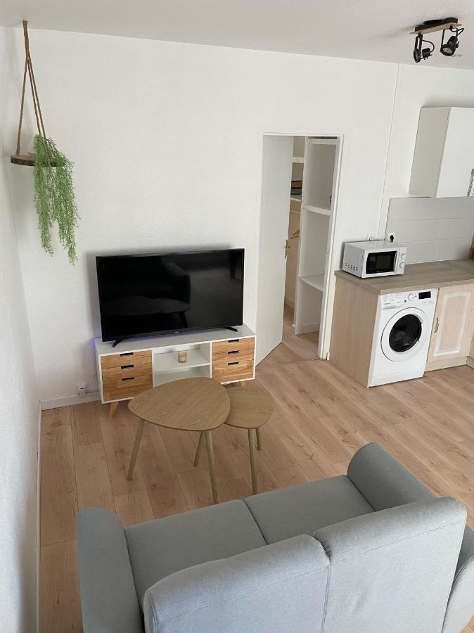 Appart Avec Chambre Lumineux Et Chaleureux Ле Булу Екстериор снимка